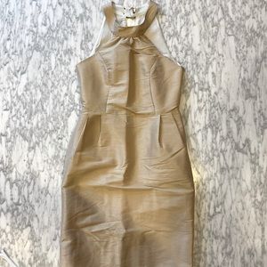 Pet and smoke free home, worn once